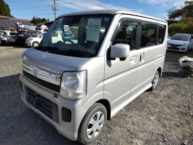 1702 SUZUKI EVERY WAGON DA17W 2017 г. (LUM Tokyo Nyusatsu)